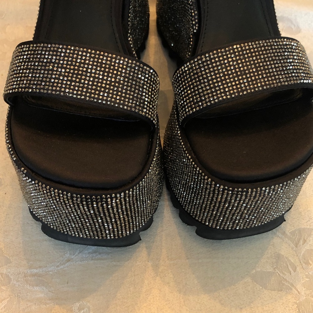 KILLSTAR Night Queen Statement Diamanté Platform Sandal - Picture 8 of 9